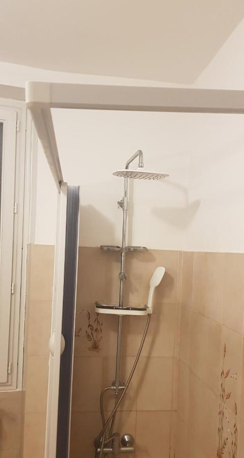 Bed And Breakfast Chez L'Habitant 马赛 外观 照片